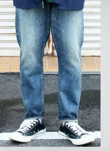 Sanca 테이퍼드 유즈드 데님 빨간색 귀 버튼 플라이 일본제