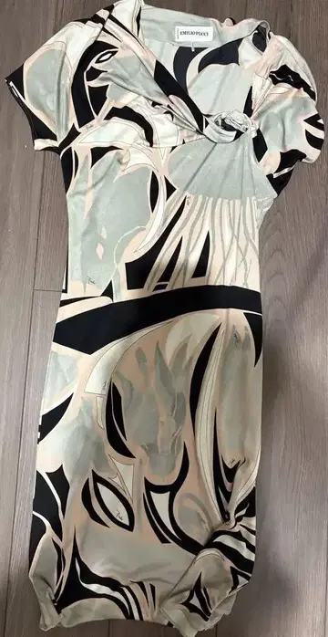 EMILIO PUCCHI 추상 무늬 반팔 무릎 기장 원피스
