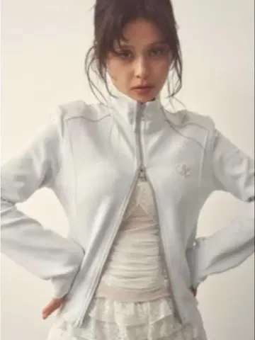pellicule 페리큐어 Curves lady PK