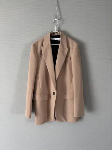 ZARA 베이지 싱글 버튼 블레이저 [ 새상품급 ]