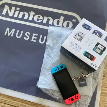 새상품 닌텐도 뮤지엄 한정판 switch 키링