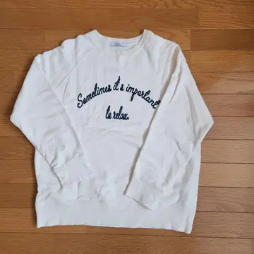 저널 스탠다드 리룸 자수 맨투맨