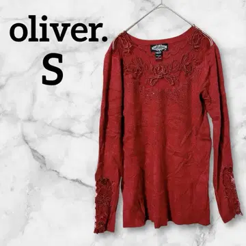 새상품급 oliver. 자수 레드 긴팔 상의 [ S ] 가슴 부분 레이스