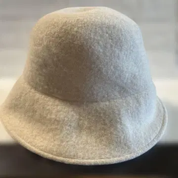 ZARA 울 블렌드 버킷 햇 아이보리 미사용