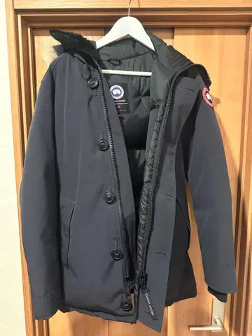 Canada Goose SIP 다운 자켓 네이비