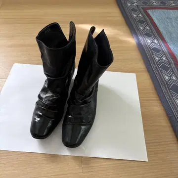 블랙 개더 숏부츠