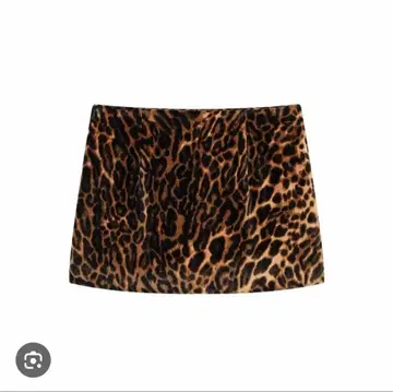 ZARA 레오파드 무늬 벨벳 미니 스커트 M