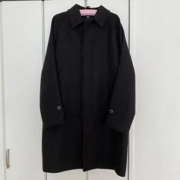 울 혼방 체크 무늬 코트