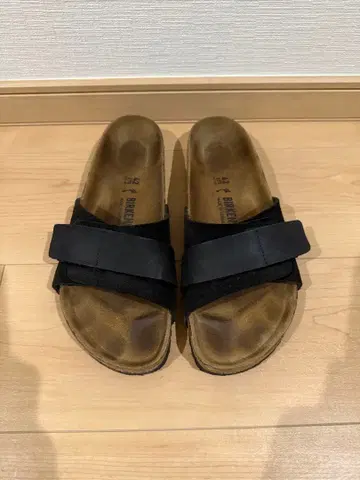 버켄스탁 오이타 42 27cm 내로우 JS별주
