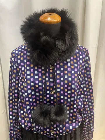 토끼 블랙 퍼 목도리