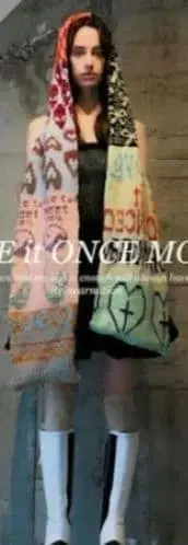 LOVEitONCEMORE loveitoncemore 머플러