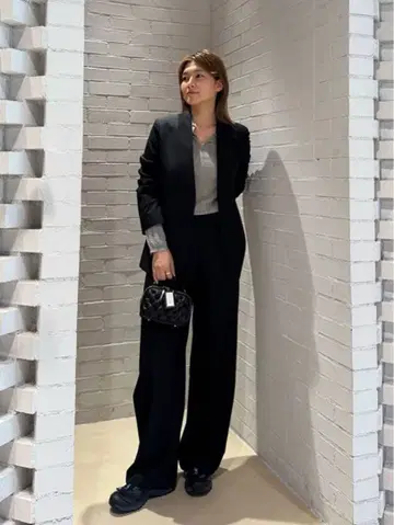 Edition 노카라 블랙 자켓