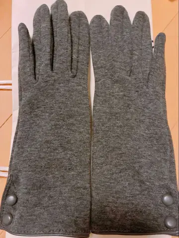 이탈리아제 그레이 니트 장갑 버튼 포함 장갑 세무 인터내셔널