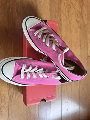 CONVERSE Chuck Taylor All Star 핑크