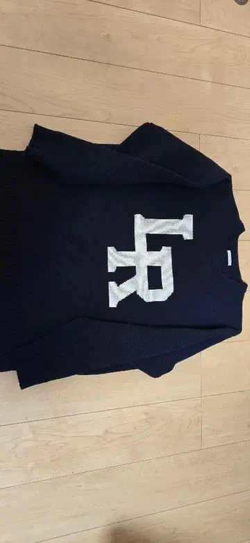 BAYFLOW 니트 긴팔