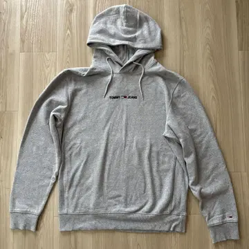 TOMMY JEANS 후드티