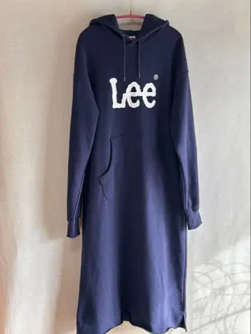 Lee 맨투맨 후드 부착 롱 원피스 네이비 컬러
