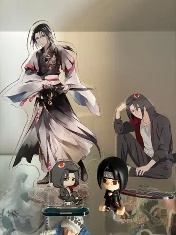 NARUTO 우치하 이타치 아크릴 스탠드