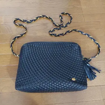 BALLY 퀼팅 숄더백
