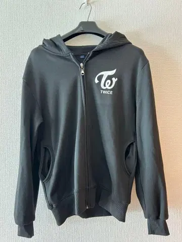 TWICE 블랙 풀 집업 후드티 L 사이즈