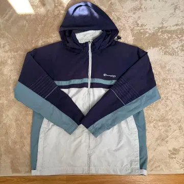 Champion 후드 부착 나일론 자켓 네이비/그레이