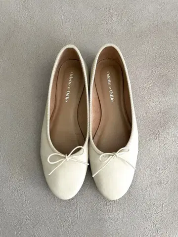 Odette e Odile 플랫 발레 슈즈 22.5cm 아이보리