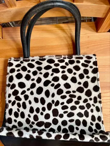 Bag Liore 블랙 x 화이트 레오파드 무늬 토트백 SALE
