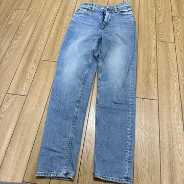 MOUSSY PLAIN JEANS STRAIGHT 25인치 데님 팬츠
