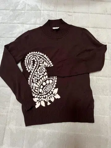 pierre cardin 페이즐리 무늬 터틀넥 스웨터 M
