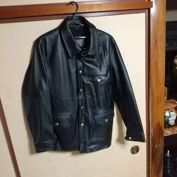 새상품급 블랙 가죽 싱글 라이더 자켓