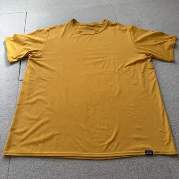 patagonia 캐플린 쿨 데일리 망고 T셔츠 L 사이즈