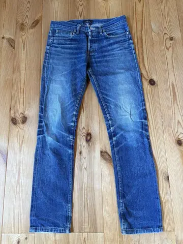A.P.C. PETTI STANDARD 29 버튼 플라이 프티 스탠다드