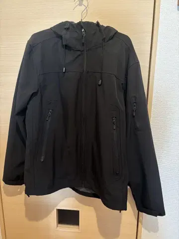 블랙 마운틴 후드티 후드 부착