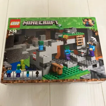 LEGO Minecraft 좀비의 동굴 21141