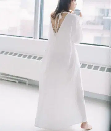 백 오픈 롱 원피스