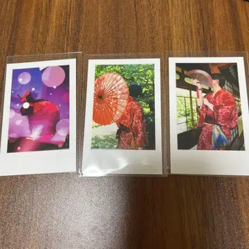 이레이스 리우라 실사 폴라로이드