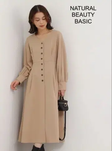NATURAL BEAUTY BASIC 버튼 디테일 원피스