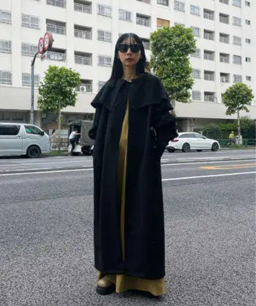 Ameri 2WAY 케이프 퍼프 슬리브 코트 블랙 코트