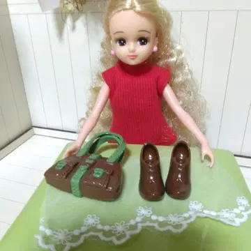 리카짱 캐슬 숏부츠와 핸드백