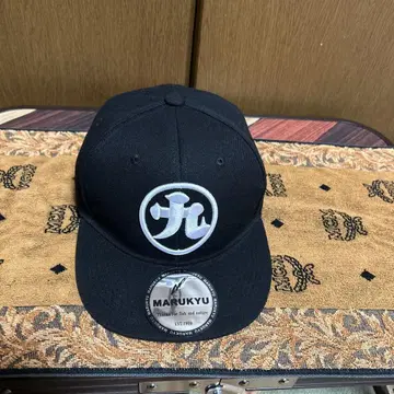 MARUKYU 블랙 플랫 캡
