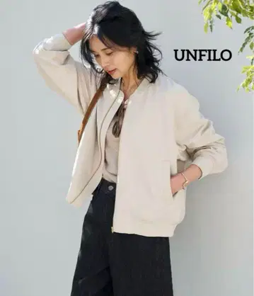 UNFILO 베이지 점퍼
