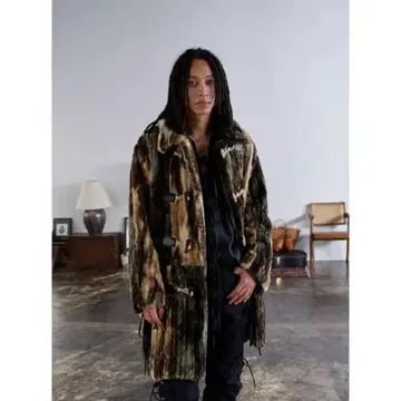 SUGARHILL / FUR COAT