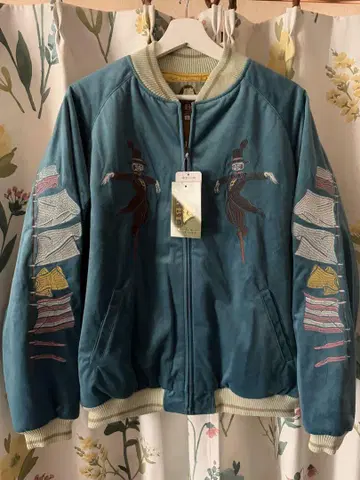 미사용 GBL 하울의 움직이는 성 스카잔 L 사이즈