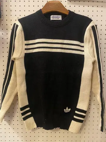 adidas 스트라이프 스웨터 블랙/아이보리