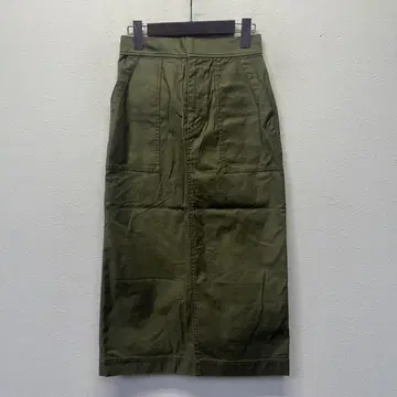 INED 올리브색 슬릿 롱 스커트