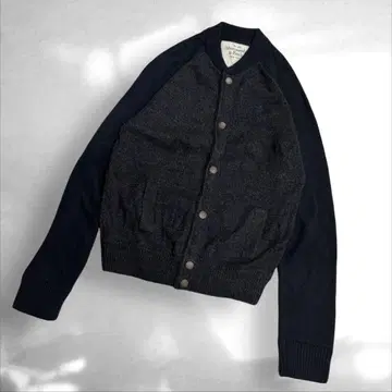 아베크롬비 앤 피치 니트 스웨터 버튼 다운 네이비 절개 (C3