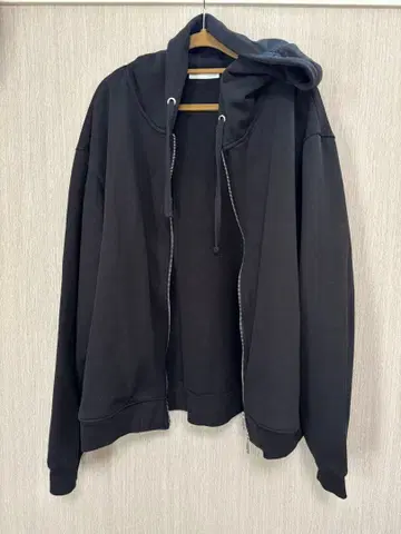 ZARA 자라 후드 부착 후드티 XL 사이즈 블랙