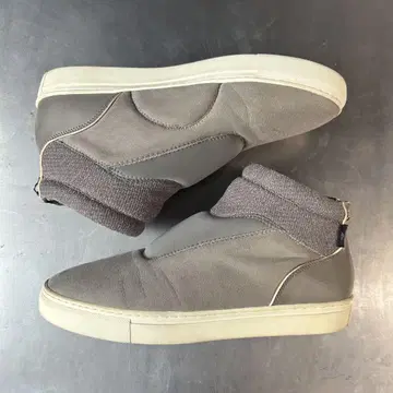 factotum galaxy geometry sneaker cyber