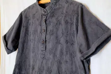 used * 블랙 셔츠