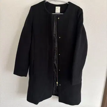 Te chichi 블랙 노카라 체스터 코트